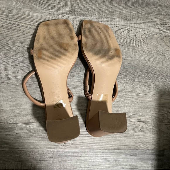 Steve Madden Nude Block Heel Sandals - Picture 6 of 6